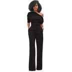 Eleganter Damen-Jumpsuit mit einer freien Schulter und Gürtel